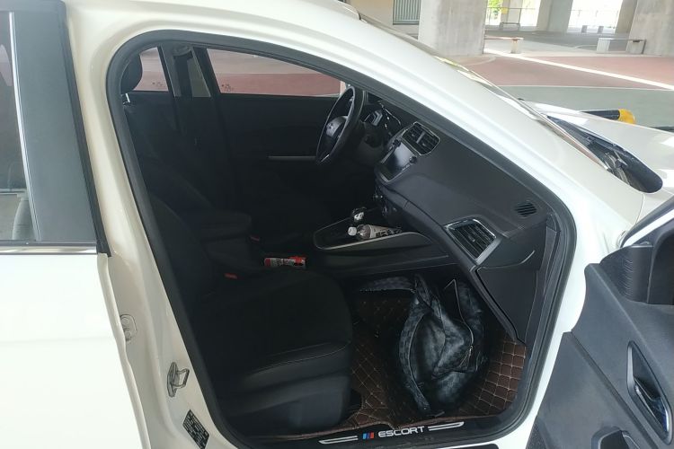 福特 福睿斯 2019款 改款 1.5L 自动悦享型 国VI局部细节41