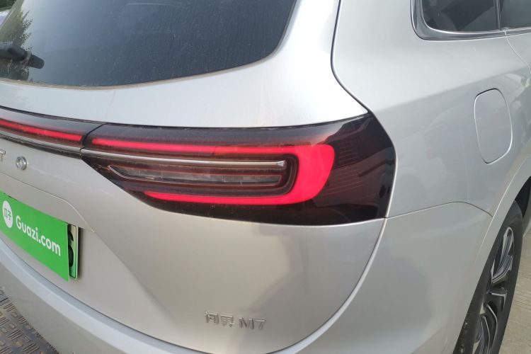 鸿蒙智行 问界M7 2024款 1.5T 四驱Plus版 5座车身外观6006