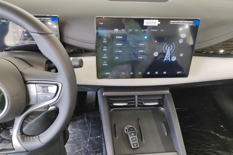 比亚迪 海豹06新能源 2024款 DM-i 120KM尊荣型中控内饰16