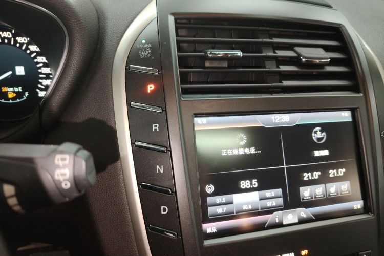 林肯MKC 2014款 2.0T 两驱尊雅版局部细节18