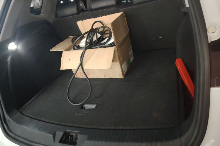 比亚迪 宋Pro新能源 2019款 DM 1.5T 四驱性能版豪华型局部细节23