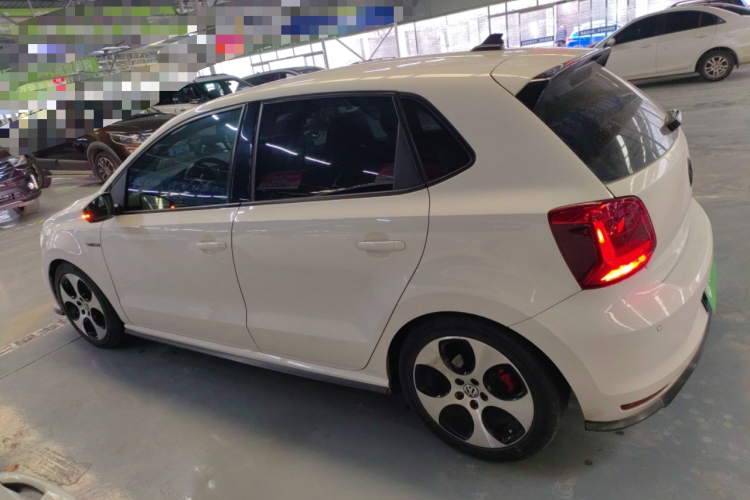 大众 Polo 2016款 1.4TSI GTI车身外观4