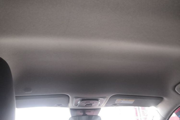 丰田 卡罗拉锐放 2023款 2.0L 先锋版局部细节22