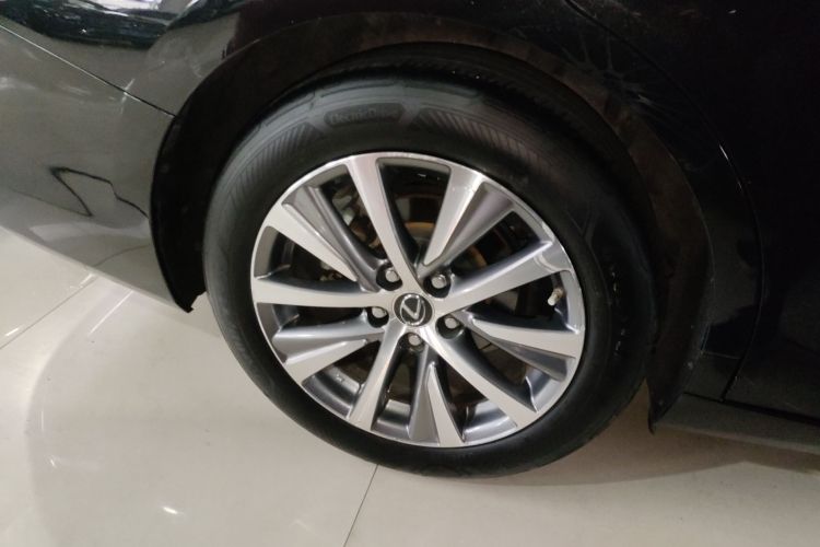 雷克萨斯ES 2020款 200 卓越版车身外观6008