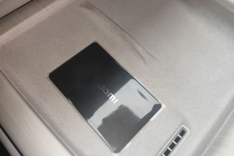 小米汽车 小米SU7 2024款 后驱长续航智驾版中控内饰11