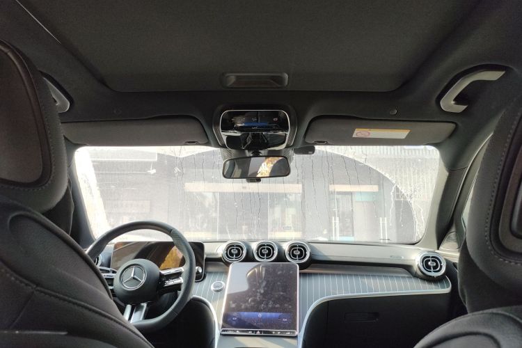 奔驰C级 2024款 改款 C 200 L 运动版中控内饰22