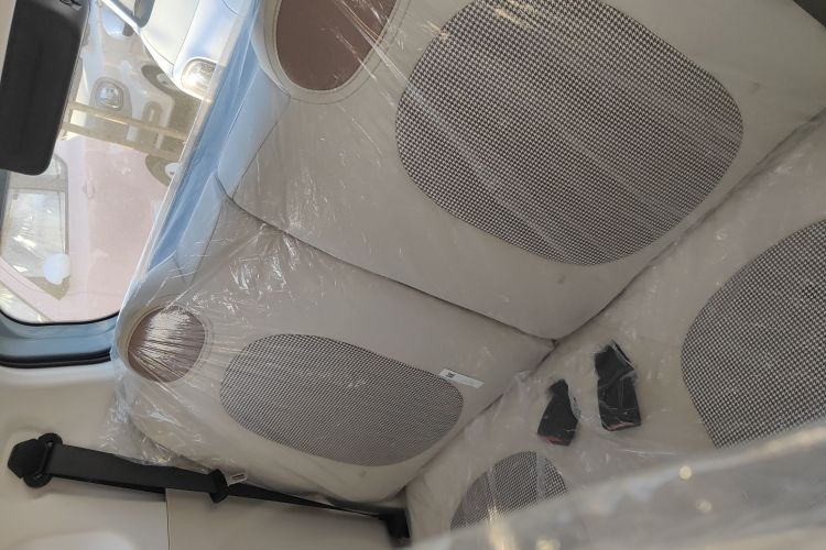 奔腾小马 2026款 222km 萌趣马 Plus中控内饰21