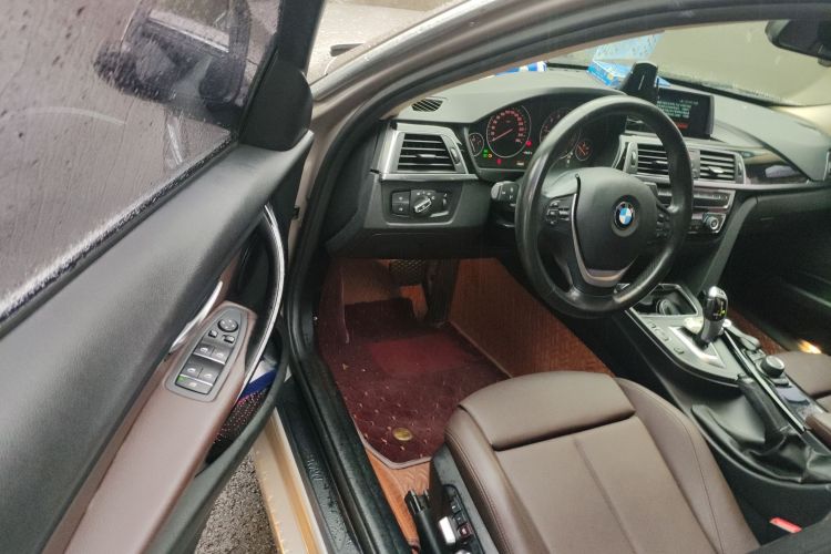 宝马3系 2018款 320Li 时尚型中控内饰20