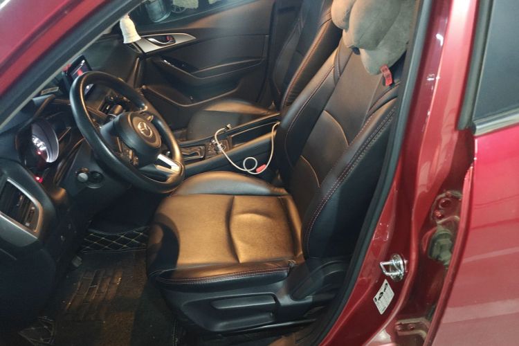 马自达3 昂克赛拉 2017款 三厢 1.5L 自动舒适型 国V中控内饰19