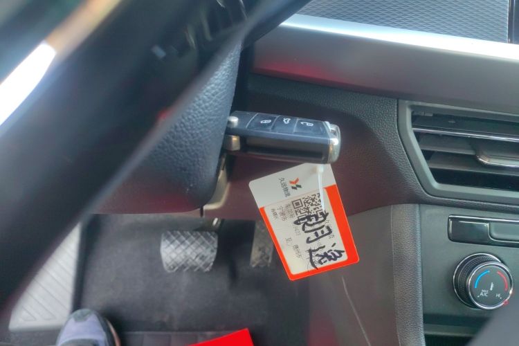 大众 朗逸 2021款 1.5L 自动风尚版中控内饰11