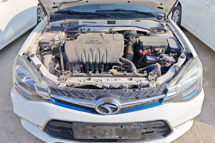 东南 V3菱悦 2015款 1.5L 手动风采版机舱底盘24