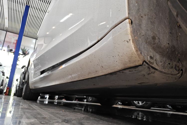 特斯拉 Model 3 2022款 后轮驱动版局部细节9001