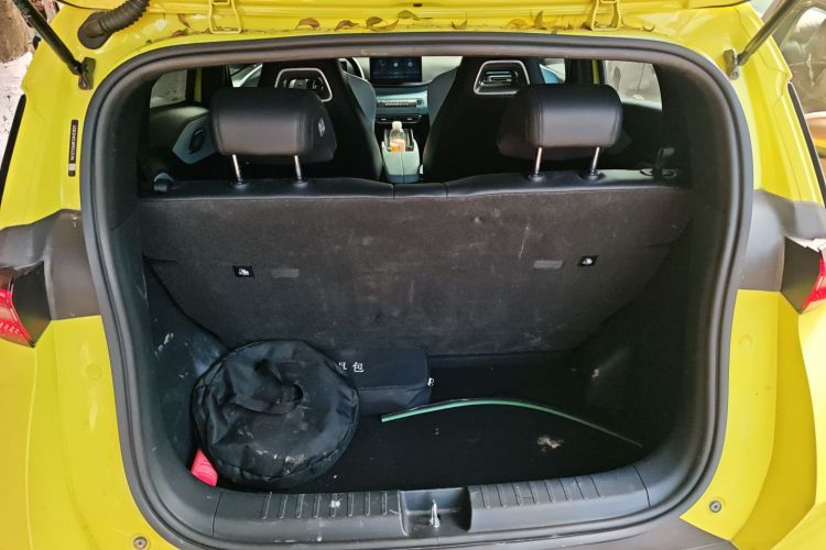 比亚迪 海鸥 2023款 飞翔版机舱底盘23