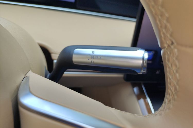 鸿蒙智行 享界S9 2024款 纯电 Max 后驱长航版中控内饰18