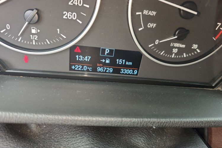 宝马X1 2018款 xDrive20Li 尊享型中控内饰15