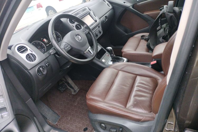 大众 途观 2015款 1.8TSI 自动四驱豪华型中控内饰19