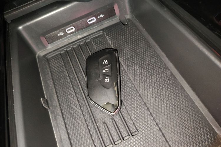 大众ID.7 VIZZION 2024款 AIR中控内饰11