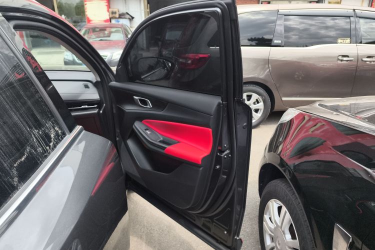 长安CS55PLUS 2022款 第二代 1.5T DCT尊贵型中控内饰7005