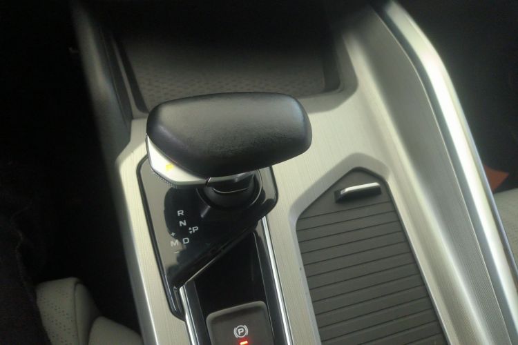 吉利汽车 星瑞 2021款 改款 2.0TD 尊贵型局部细节18