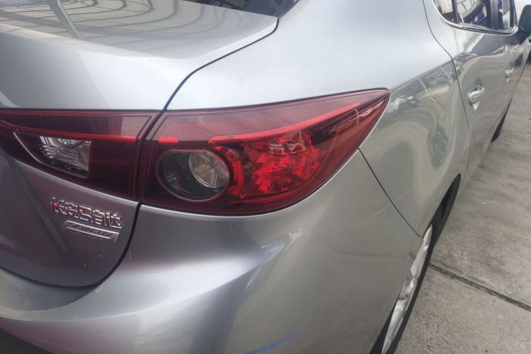 马自达3 昂克赛拉 2016款 三厢 1.5L 自动舒适型车身外观9