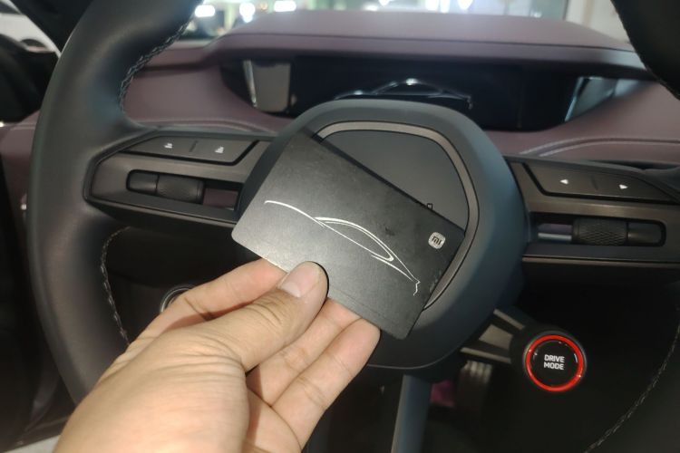 小米汽车 小米SU7 2024款 四驱超长续航高阶智驾Max版中控内饰7001