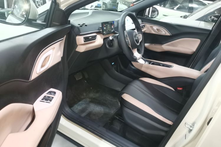 比亚迪 海鸥 2025款 智驾版 305km 活力版中控内饰20