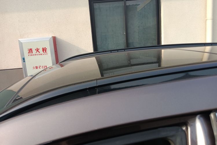 现代 胜达 2013款 2.4L 自动两驱智能型局部细节57