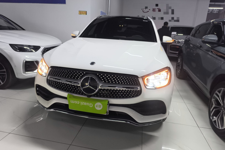 奔驰GLC 2020款 改款 GLC 260 L 4MATIC 豪华型车身外观2