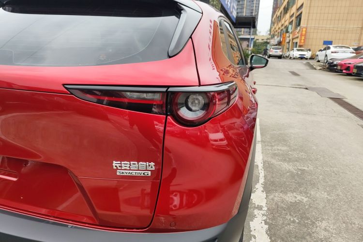 马自达CX-30 2020款 2.0L 自动雅悦型车身外观9