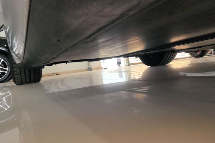 特斯拉 Model 3 2020款 改款 长续航后轮驱动版局部细节9001