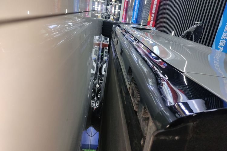 小米汽车 小米SU7 2024款 四驱超长续航高阶智驾Max版局部细节9002