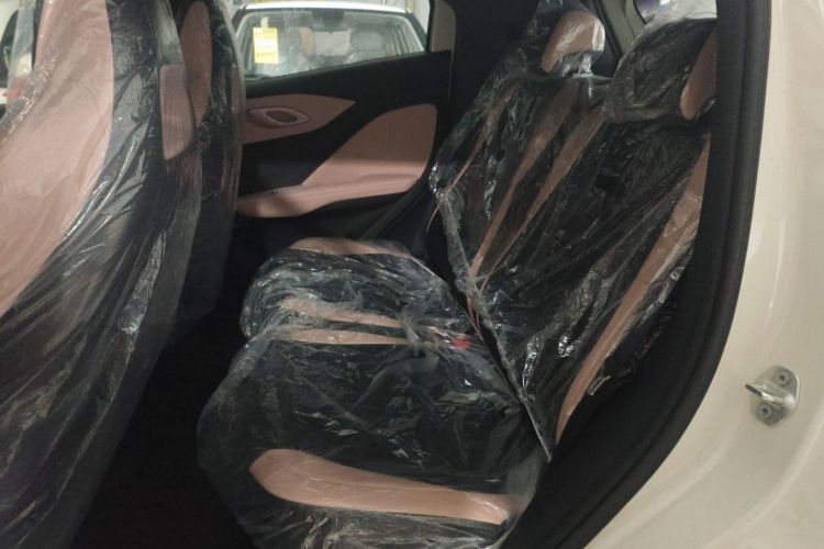 比亚迪 海鸥 2025款 智驾版 305km 活力版中控内饰7004