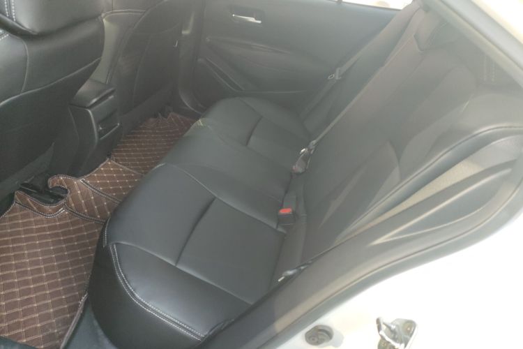 丰田 卡罗拉 2019款 1.2T S-CVT GL先锋版中控内饰21