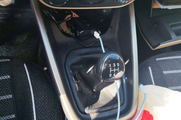 福特 福睿斯 2015款 1.5L 手动舒适型中控内饰18