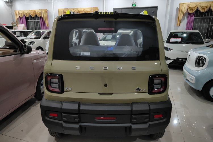 吉利银河 2025款 210km 熊猫骑士车身外观6004