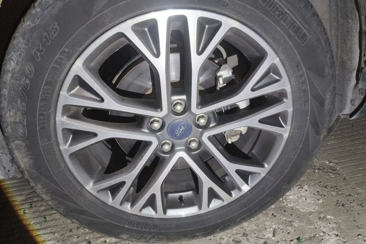 福特 锐际 2020款 EcoBoost 245 两驱耀享款车身外观10