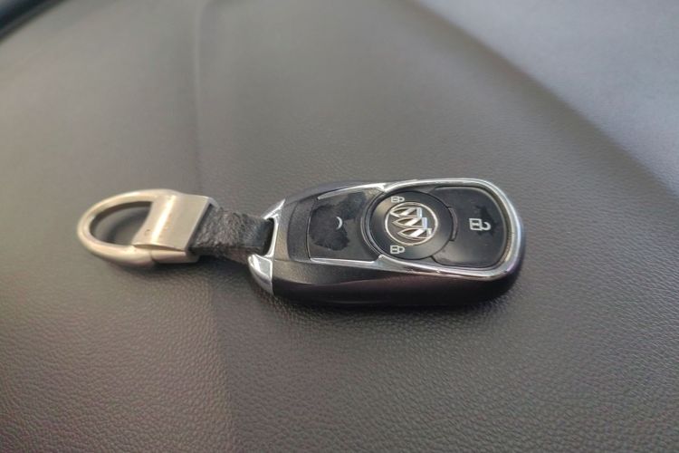 别克 昂科拉GX 2020款 20T 自动四驱全能旗舰型中控内饰11