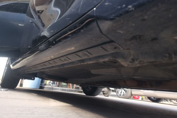 丰田 雷凌 2016款 1.6G CVT精英版局部细节9001