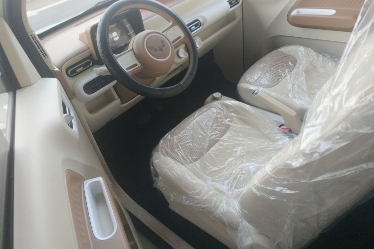 五菱汽车 宏光MINIEV 2024款 第三代 215km 青春版中控内饰7003