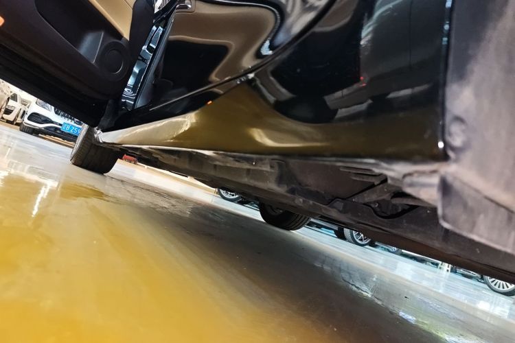 雷克萨斯ES 2016款 200 Midnight特别限量版局部细节9002