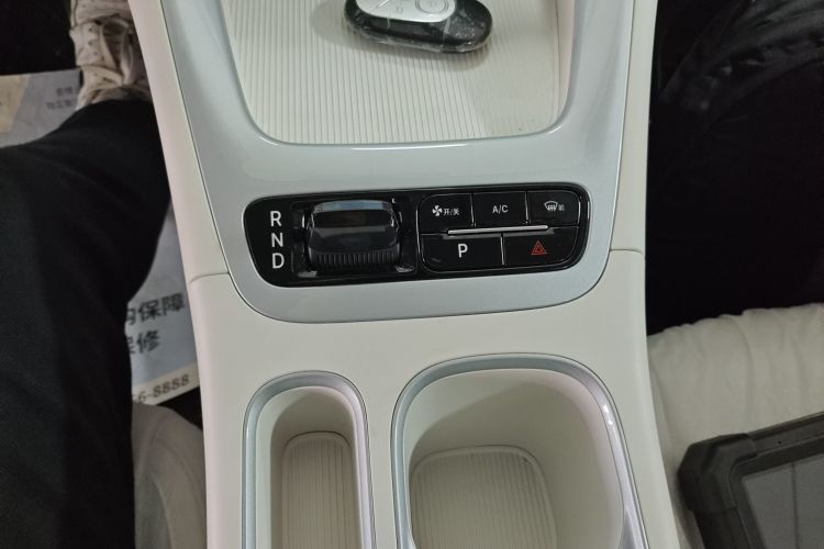 吉利银河 星愿 2025款 410km 自由版中控内饰18