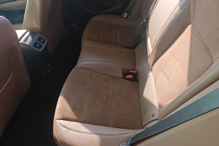 别克 君威 2019款 改款 20T 豪华型 国VI中控内饰21