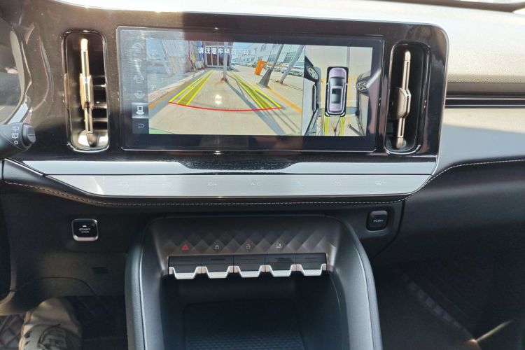 五菱汽车 五菱星云 2023款 2.0L DHT 旗舰版中控内饰16