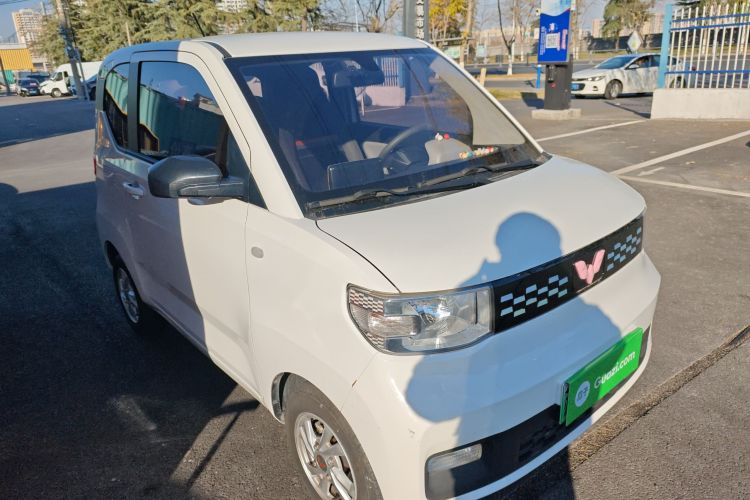 五菱汽车 宏光MINIEV 2021款 马卡龙时尚款 磷酸铁锂车身外观3