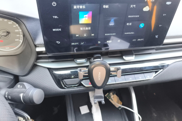 吉利汽车 帝豪 2025款 第4代 1.5L 手动星耀版中控内饰16