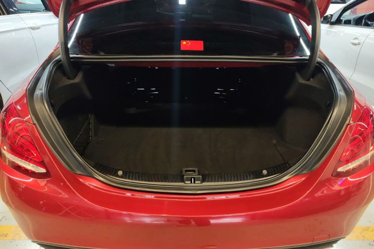 奔驰C级 2015款 C 200 运动版机舱底盘23