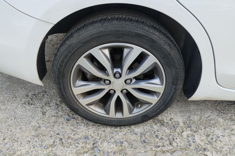 别克 英朗 2021款 改款 1.3T 自动轻混动精英型车身外观6008