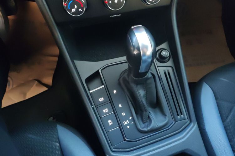 大众 朗逸 2023款 1.5L 自动得逸版中控内饰18