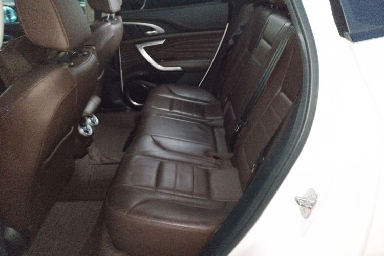 魏牌 VV7 2019款 升级款 2.0T 旗舰型 国V中控内饰21