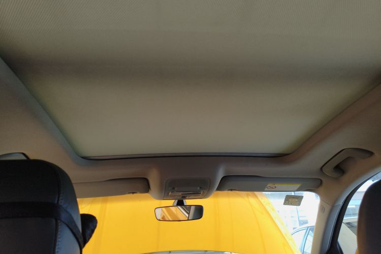 奥迪Q3 2017款 35 TFSI 时尚型中控内饰22